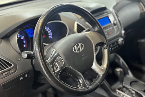 Hyundai Tucson 2.0 Gl 6at 2wd