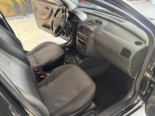 Chevrolet Corsa 1.4 MPFI MAXX SEDAN 8V FLEX 4P MANUAL