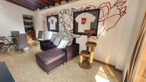 Apartamento En Venta En Conquistadores. Cod V12070