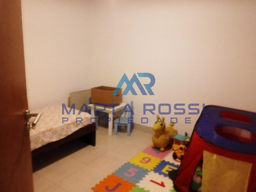 Imagen 2 de 7 de Ph En Venta En Paso Del Rey. Oportunidad!!!