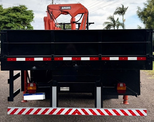 17-180 Worker E-3 Munck 23,5 Ton.