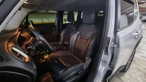 Imagem 6 de 8 de Jeep Renegade 2018 2.0 Longitude 4x4 Aut. 5p