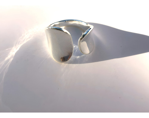 Anillo Irregular De Plata Beli Bonita - Elegancia Única Plateado Ajustable