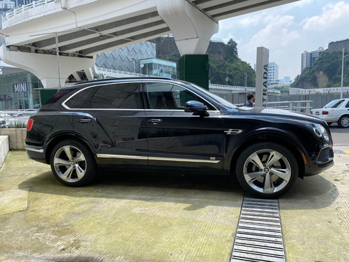 Imagen 4 de 8 de Bentley Bentayga 2019