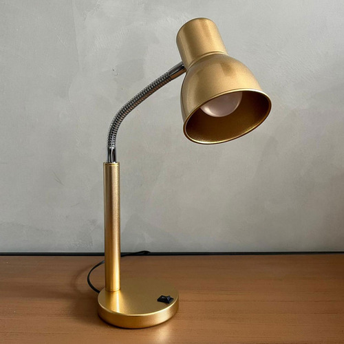 Luminaria de Mesa Abajur Flexivel Lateral de Cama Cabeceira Quarto Leitura Soquete E27 Fio 1,5m com Liga e Desliga Na Base Tensao Bivolt