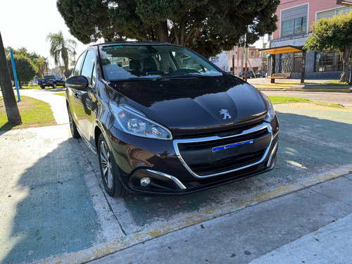 Peugeot 208 1.6 Feline Tiptronic