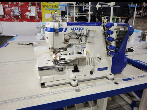 Imagen 3 de 8 de Collareta Y Tapacostura Maquina Motor Bajo Consumo Luz Led