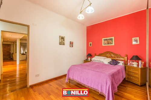 Imagen 21 de 30 de Casa 5 Ambientes Venta Villa Pueyrredon
