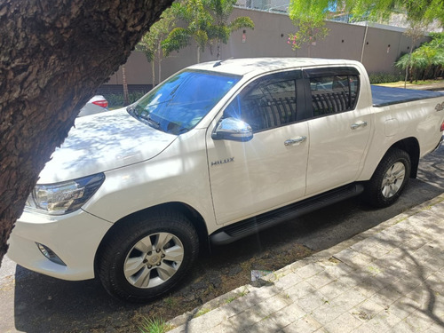 Toyota Hilux 2.8 SRV 4X4 CD 16V DIESEL 4P AUTOMÁTICO