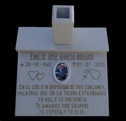 Imagen 5 de 10 de Lapidas Funerarias Talladas Con Imagen La Virgen Del Carmen