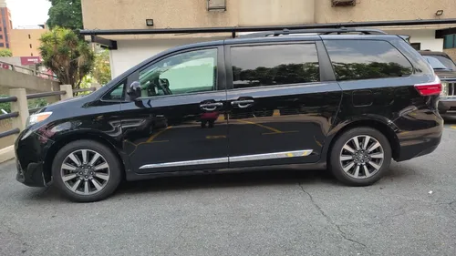 Toyota Sienna 2019 Xle