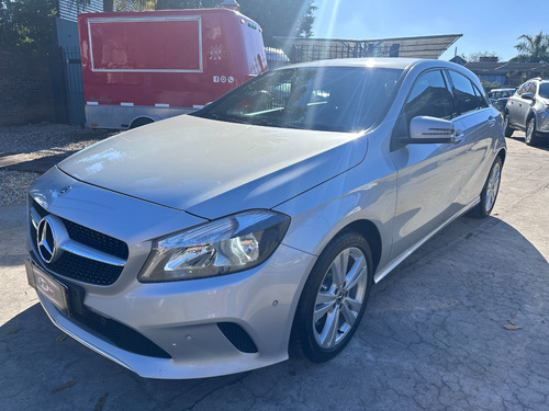 Mercedes-Benz Clase A Mercedes-Benz Clase A 1.6 A200 Urban 156cv