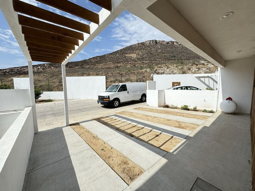 Casa En Venta En Col. Carlos Pacheco 7, Ensenada B.c