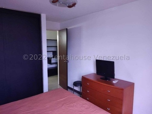 Imagen 18 de 23 de Apartamento En Alquiler Las Mercedes 23-13731