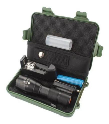 Imagen 4 de 6 de Linterna Táctica Ultrafire, Americana Con Caja Y Accesorios