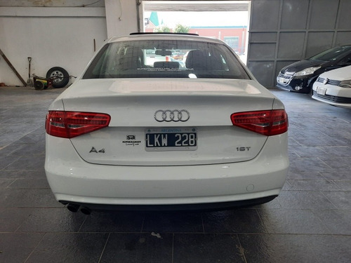 Imagen 4 de 16 de Audi A4 2012 1.8 Attraction T Fsi 160cv Manual