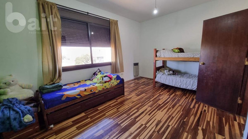Imagen 13 de 29 de Venta Casa De 4 Dormitorios Con Pileta En Los Aromas, Valle Escondido!