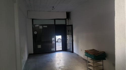 Venta De 3 Departamentos Mas Dos Locales Comerciales