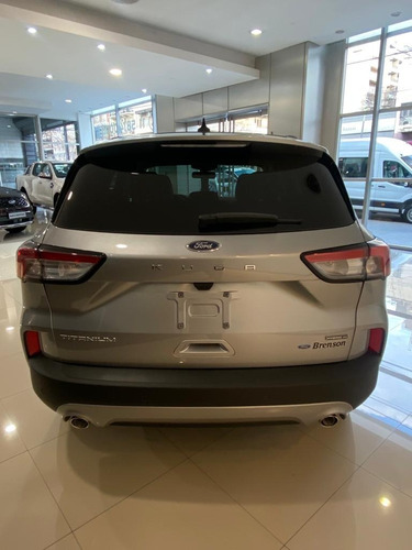 Imagen 15 de 18 de Ford Kuga Titanium Hibrida 2.5 At 4x4 2022