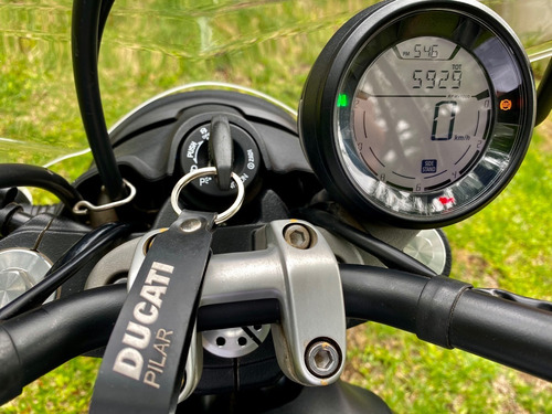 Ducati Scrambler Sixty 2