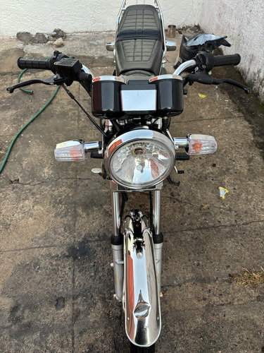 Baccio F200