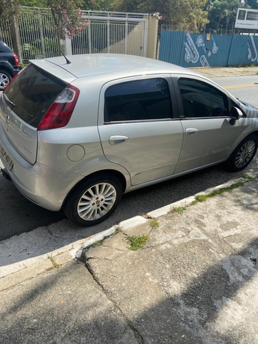 Imagem 6 de 8 de Fiat Punto Elx 1.4 2010 (flex) 8v 5p