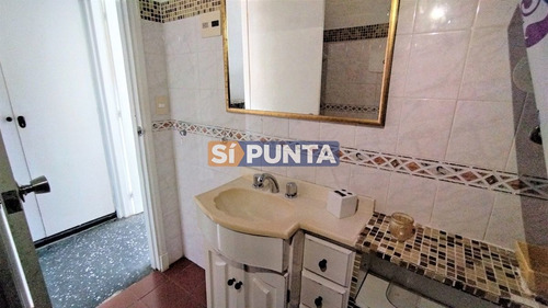 Imagen 8 de 18 de Apartamento En Mansa - Punta Del Este