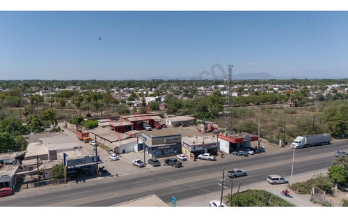 Terreno Con Locales Comerciales En Venta A Orilla De Carretera En Navolato, Sinaloa