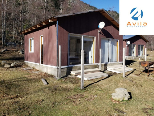 Pucón Palguin Alto Parcela Con 2 Cabañas- 1 Ha Cod.vtap193