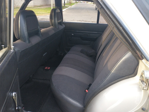 Imagen 8 de 18 de Ford Deluxe