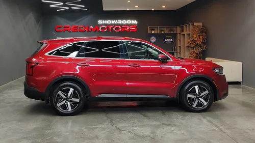 Kia Sorento 2.4 L4 EX Piel 7 Pasajeros At