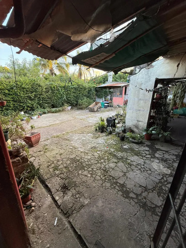 Se Venden 2 Casas En Lezica Mismo Padrón