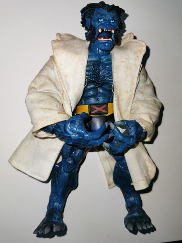 Beast (com Jaleco) - Marvel Legends Series Iv 2003 - Toybiz (Usado)