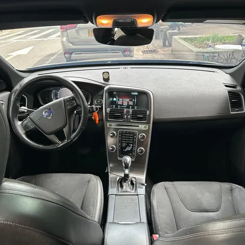 Volvo XC40 2.0 T5 Awd Momentum