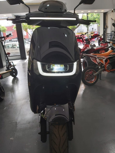 Imagen 19 de 25 de Scooter Sunra Robo Premium D