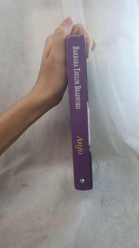 Livro Anjo - Barbara T. Bradford - Editora Círculo Do Livro (Usado)