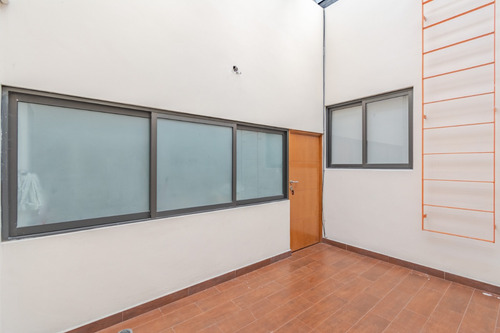 Espectacular Oficina Premium Con Bodega En Venta ¡aduéñate De Este Espacio Único Y Exclusivo Ubicado En La Col. San Francisco Culhuacan, Una Joya De Uso Mixto Con Un Potencial Excepcional!