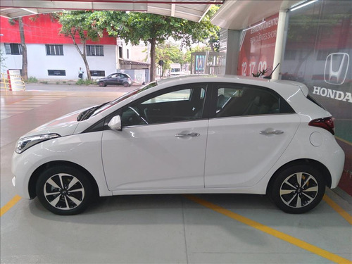Imagem 3 de 15 de Hb20 1.6 Premium 16v Flex 4p Automático