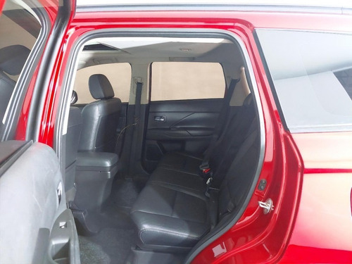 Imagem 11 de 15 de 183474 - Mitsubishi Outlander 2016 Com Garantia