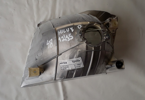Parte Interna Foco Farol Direito Toyota Hilux 12 Á 15 (Usado)