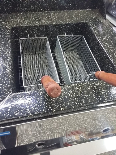 Imagen 2 de 5 de Freidora Tecnocalor Automatica 33 Lts A Gas 2 Canastos