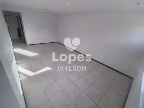 Imagem 2 de 15 de Sala - Estácio - 688719