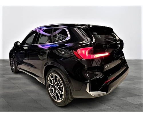 Bmw X1 Sdrive 20i X-line 2.0 Tb Aut. Teto Solar 2024/202...