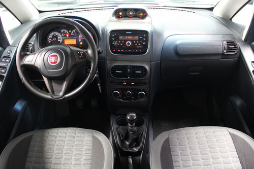 Imagem 11 de 13 de Fiat Idea 1.8 Mpi Adventure 16v Flex 4p Manual