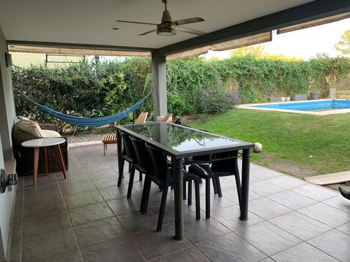 Imagen 9 de 23 de Casa En Venta De Cuatro Dormitorios, La Estanzuela, Córdoba