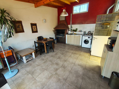 Venta - Ph - 4 Ambientes - Balcon - Quincho - Terraza - Local - Cochera - Permuta