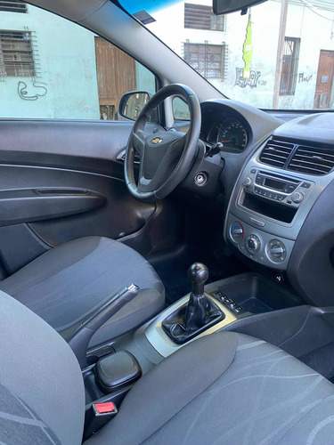 Imagen 7 de 15 de Chevrolet Sail 2016 1.4 Full