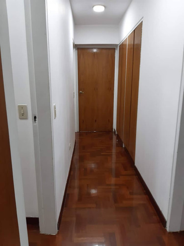 Apartamento De 3 Habitaciones Amoblado