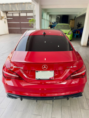 Mercedes-Benz Clase CLA 2.0 45 Amg At