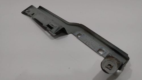 Imagem 2 de 6 de Suporte Paralama Citroen C4 2011 2012 5639813